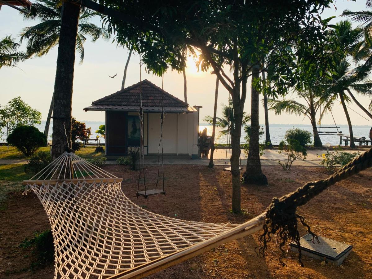 Kallanchery Retreat Kochi Exterior foto